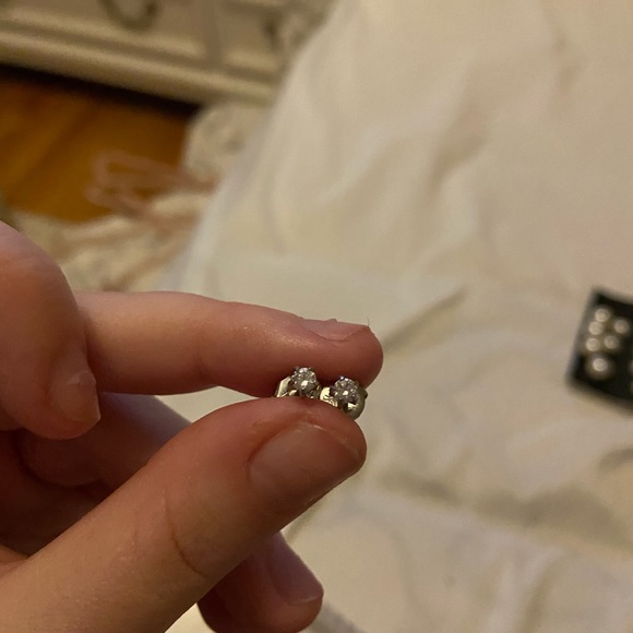 stud earrings